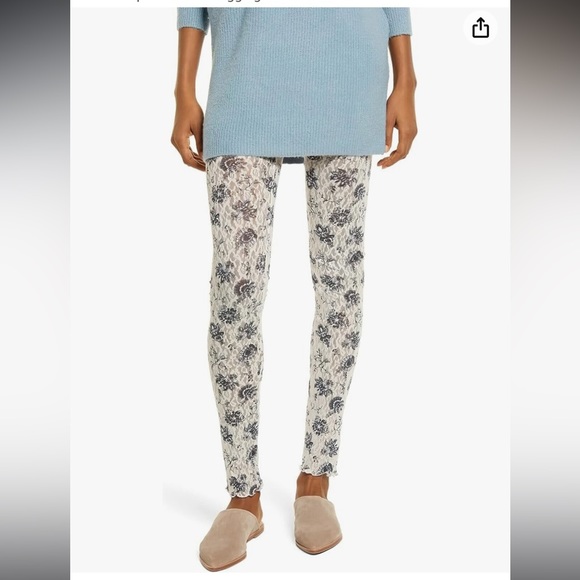 Free People Layered in Lace Sheer Leggings Size Small in Ivory Combo NWT - Picture 9 of 10